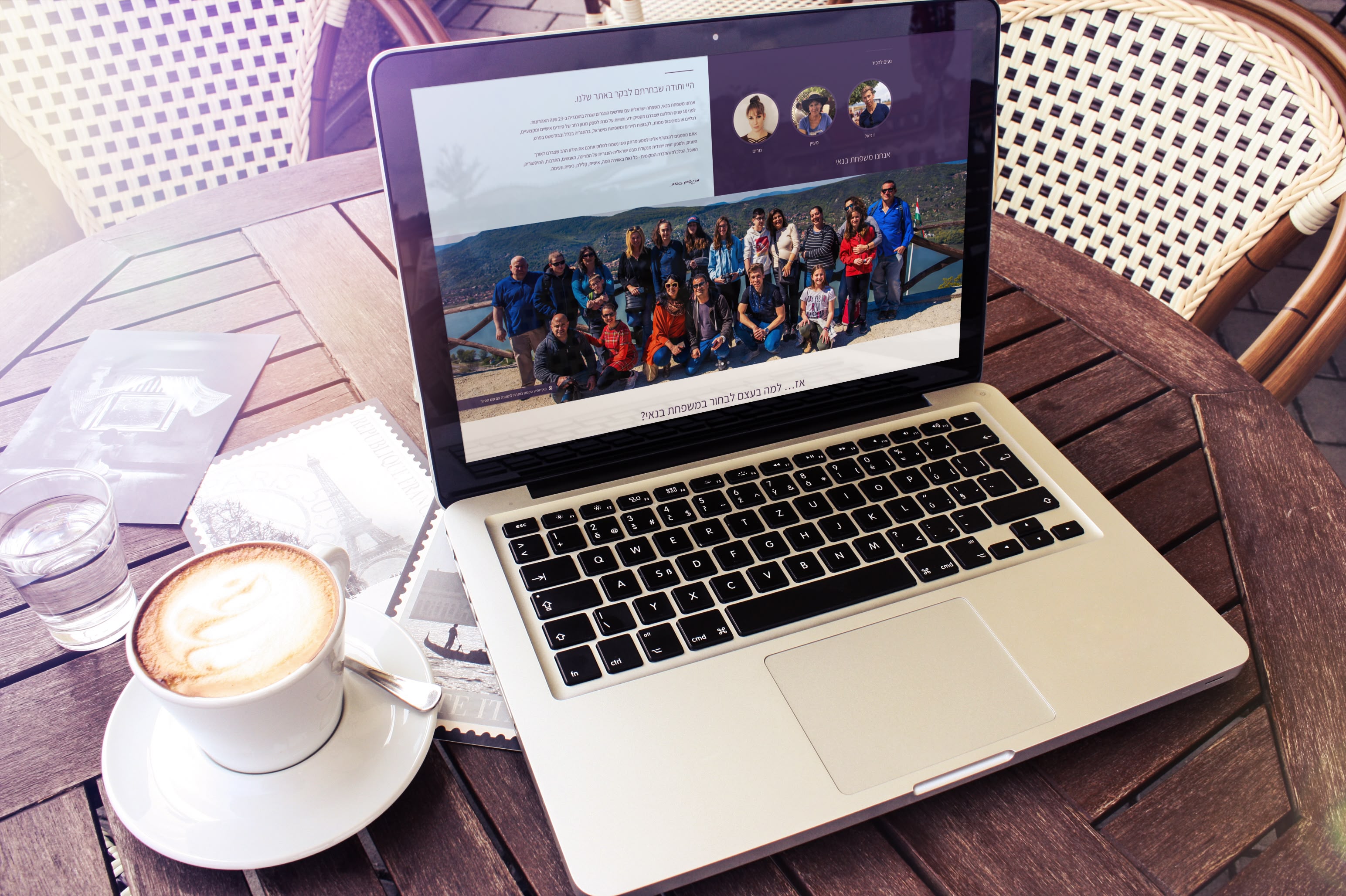 עיצוב אתר בודפשט עם משפחת בנאי